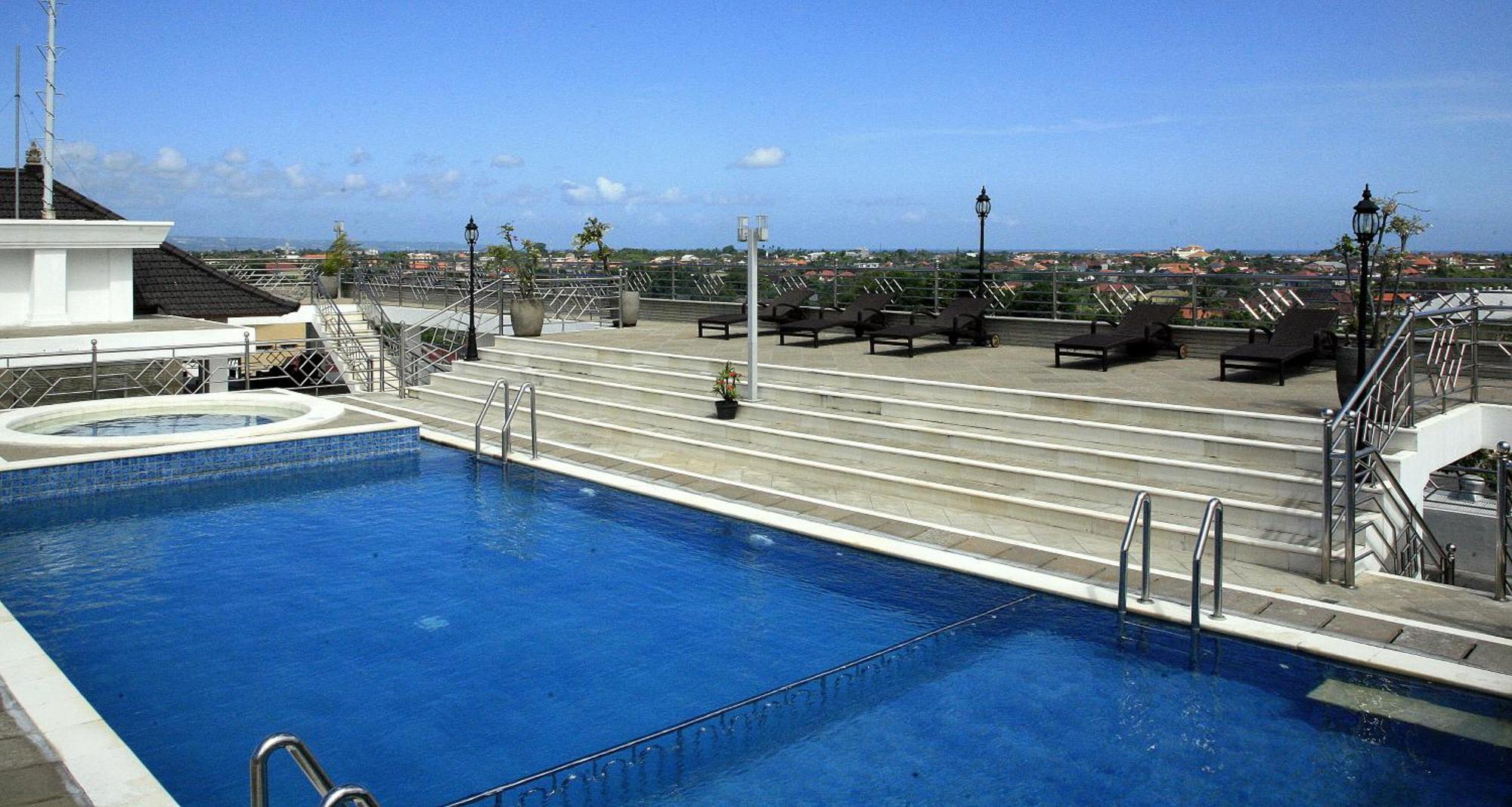 Bali Paradise City Hotel Denpasa Buitenkant foto