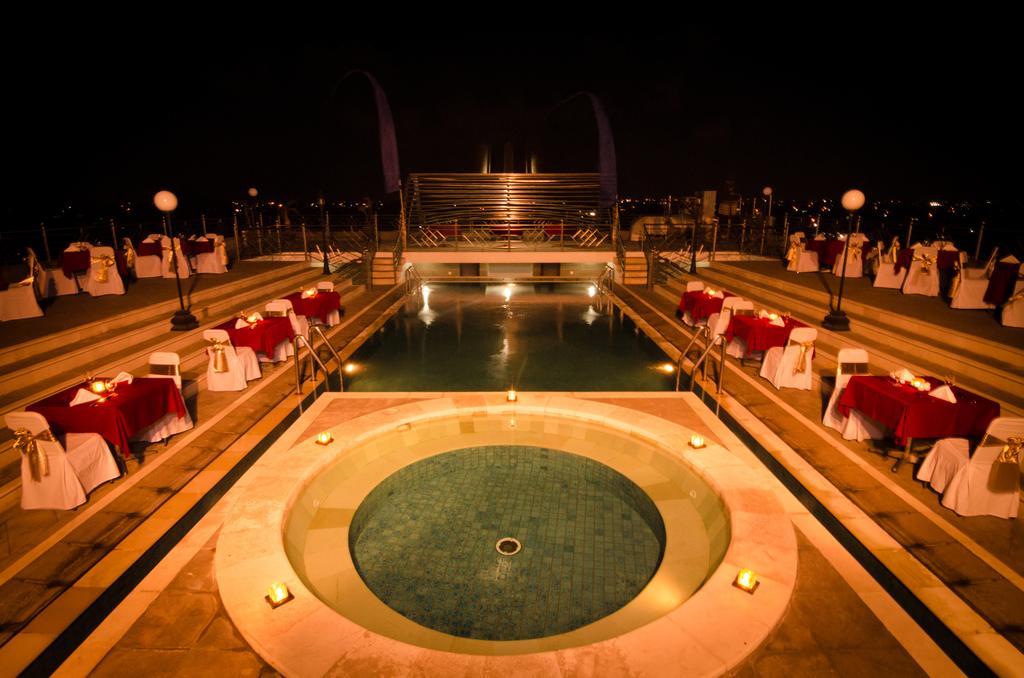 Bali Paradise City Hotel Denpasa Buitenkant foto