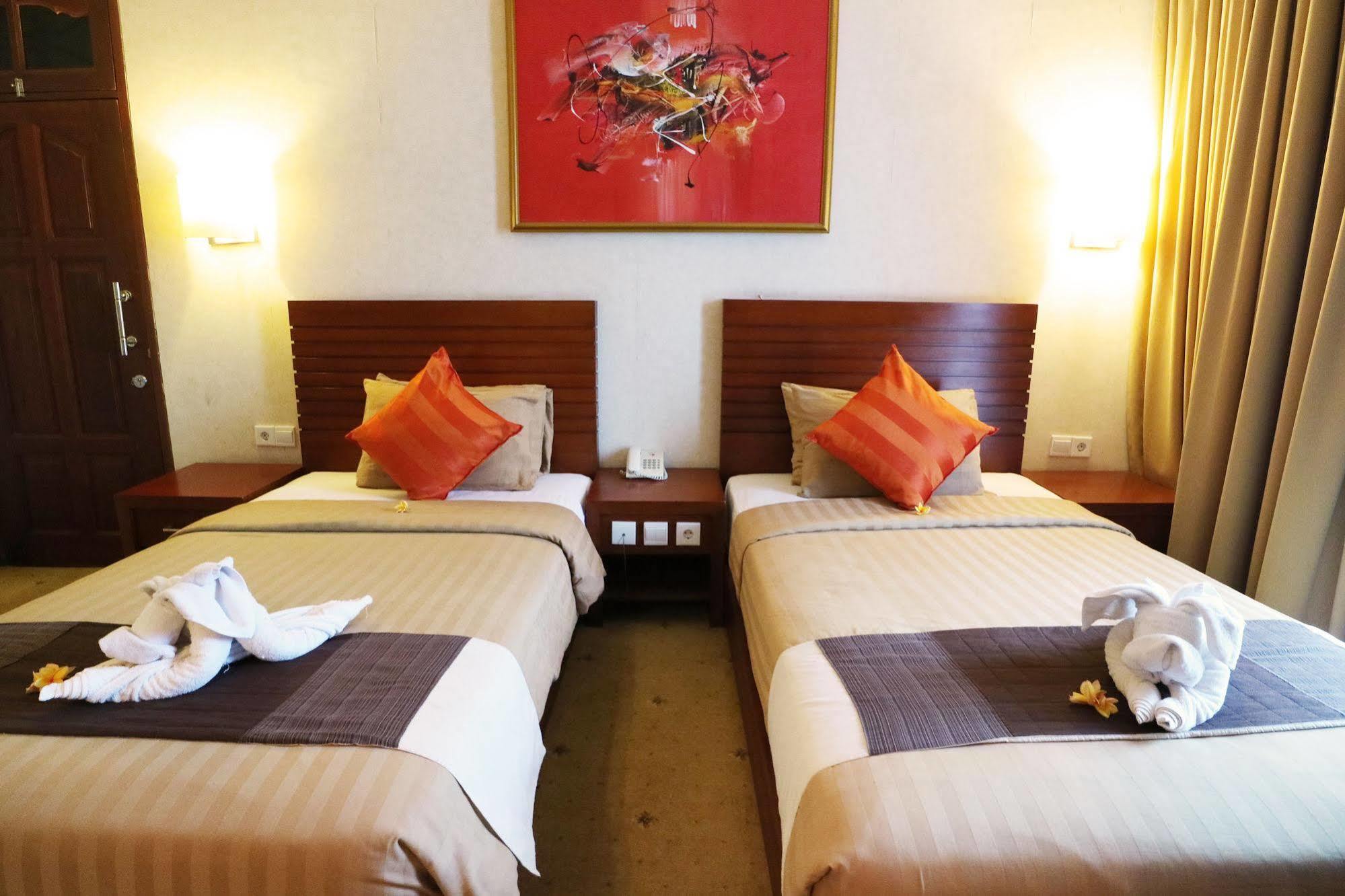 Bali Paradise City Hotel Denpasa Buitenkant foto